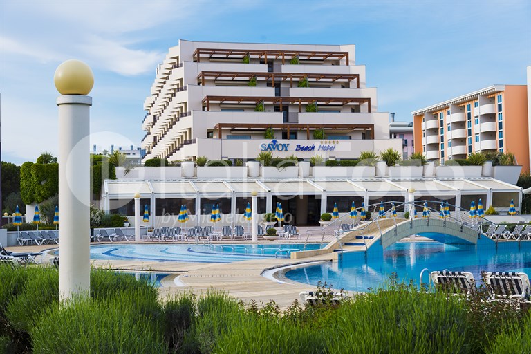 20240807102501_08-h-savoybeach-facade--3-